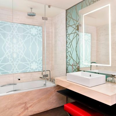 ornmd-bathroom-7568-hor-clsc